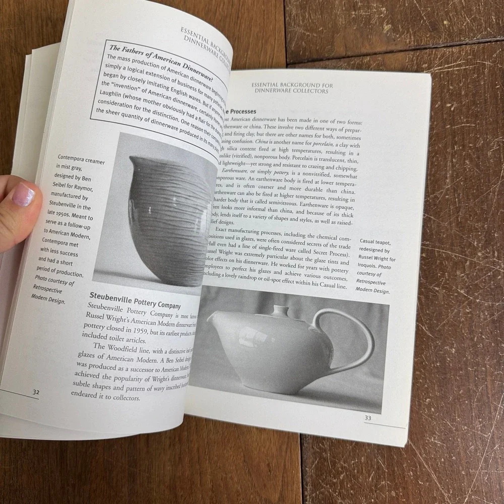 Collector's‎ Compass 20th Century Dinnerware Identification Reference Book